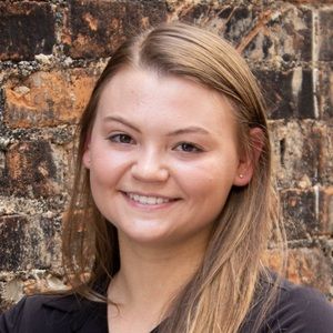 Meet your Posher, Abi